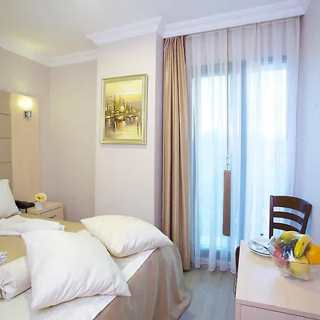 Sirin Gold מלון 3*